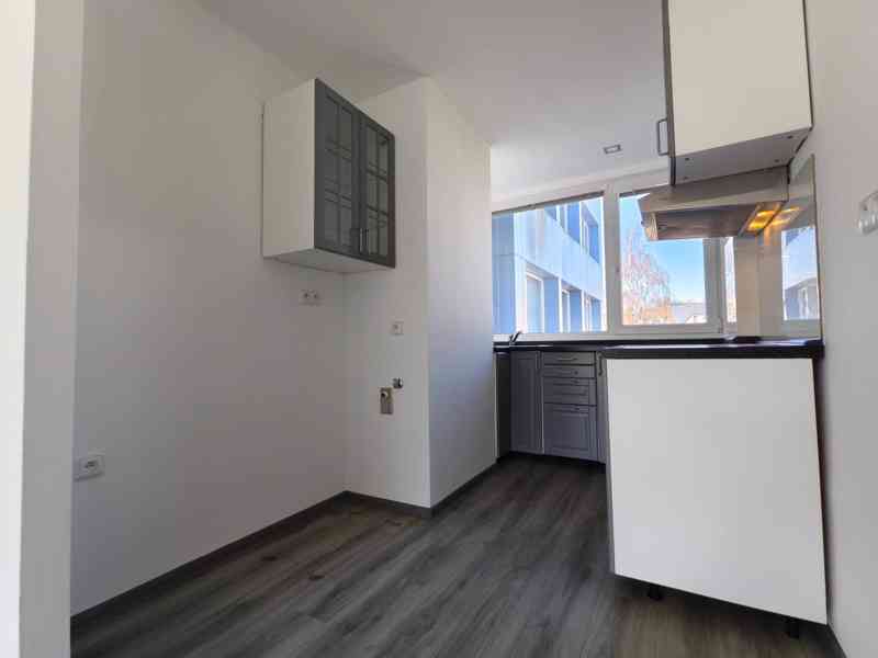 Pronájem 3+kk, 57m2+balk. (LBC - Kristiánov, ul. Na Bídě)  - foto 2