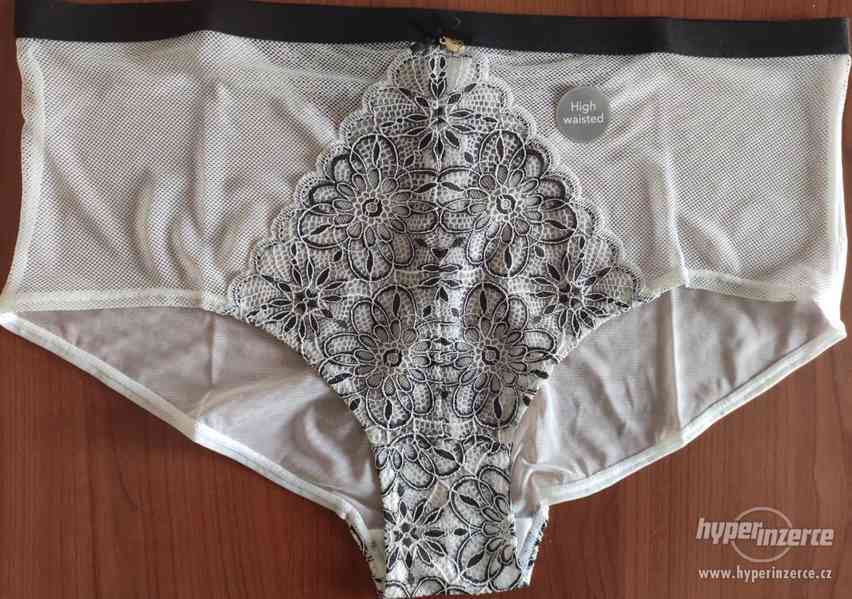 podprsenka z Anglie - kalhotky a podprsenka, spodní prádlo - foto 10