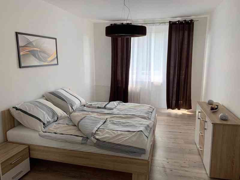 Položka číslo 51 - soubor vybavení bytu - foto 2