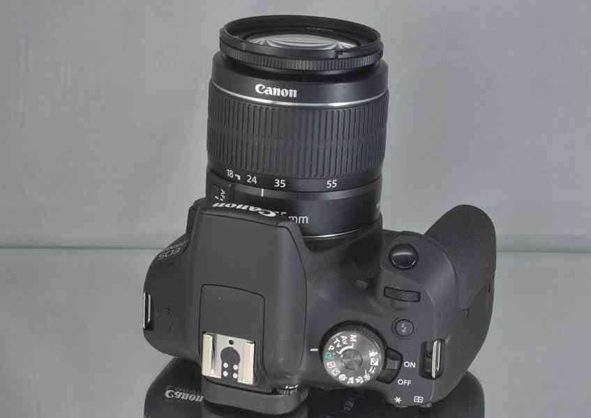 Canon EOS 2000D + EFS 18-55mm 380 Exp. - foto 7