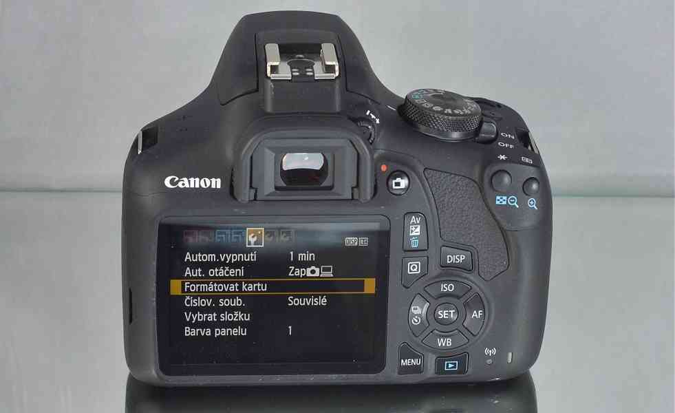 Canon EOS 2000D + EFS 18-55mm 380 Exp. - foto 9