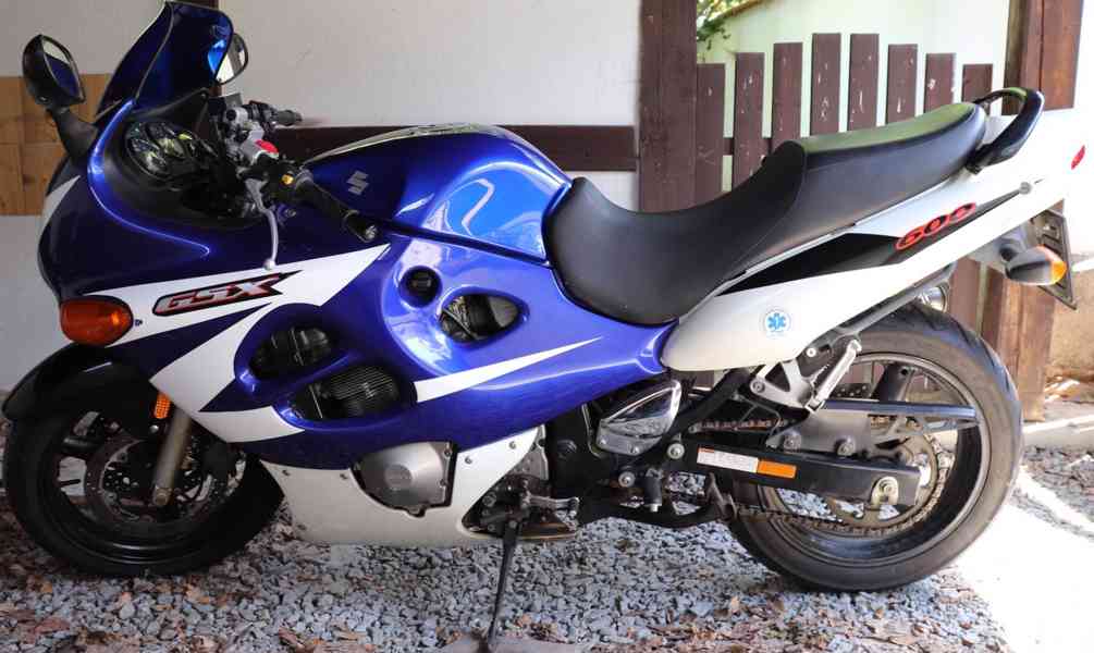 Suzuki GSX 600f Katana - foto 2