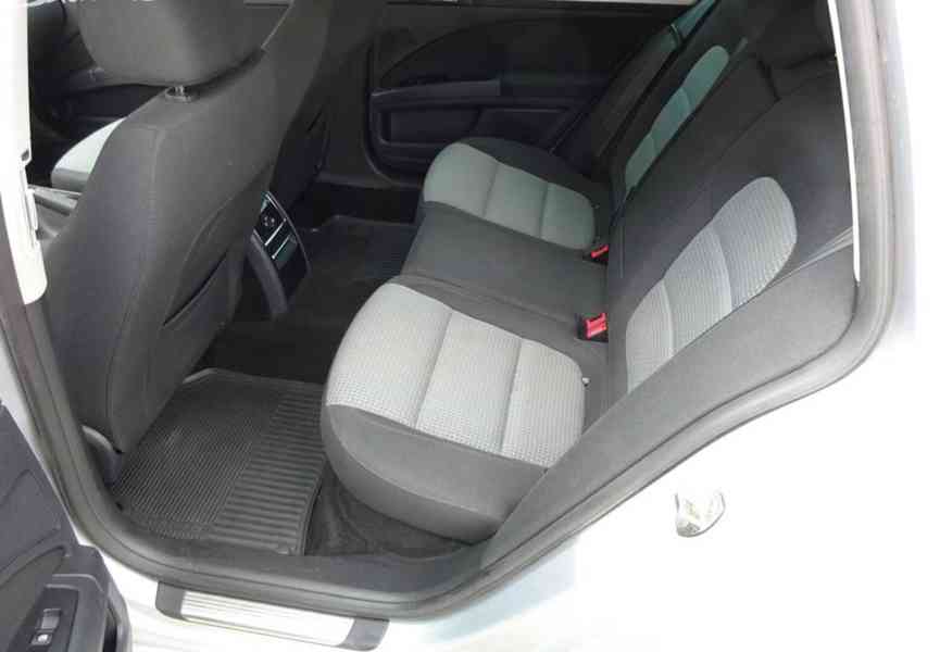 Škoda Superb 2.0 TDI Combi r.v.2012 (125 kw) Koupeno v ČR - foto 13