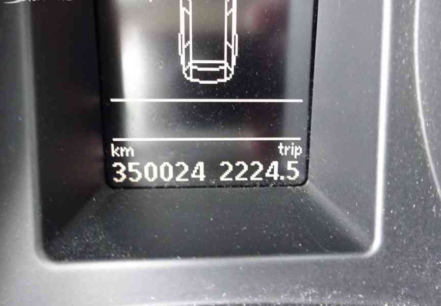 Škoda Superb 2.0 TDI Combi r.v.2012 (125 kw) Koupeno v ČR - foto 7