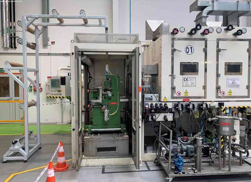  Linka pro nanášení lepidla CROWN MACHINERY R-LTDA - foto 4