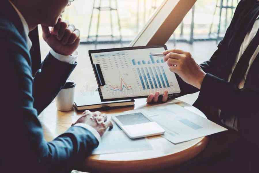 Jsem soukromý investor , který opravdu půjčuje své peníze vš