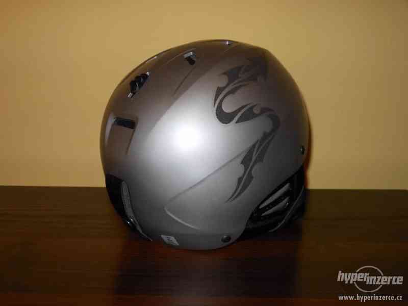 Lyžařská helma CARRERA VIPER - foto 3