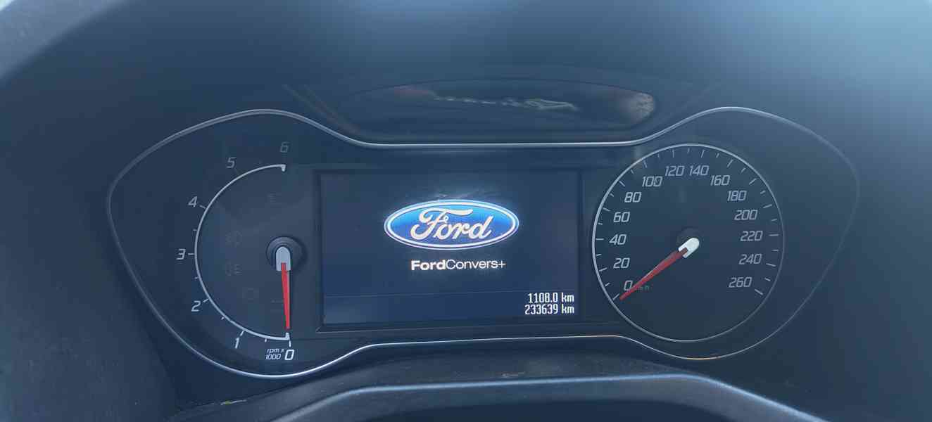 Ford Mondeo 1.6 TDCI 85 KW - foto 4