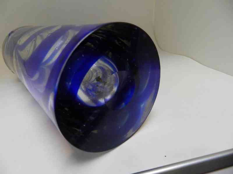 Zajímavá masivní Autorská modrá Váza  - foto 6