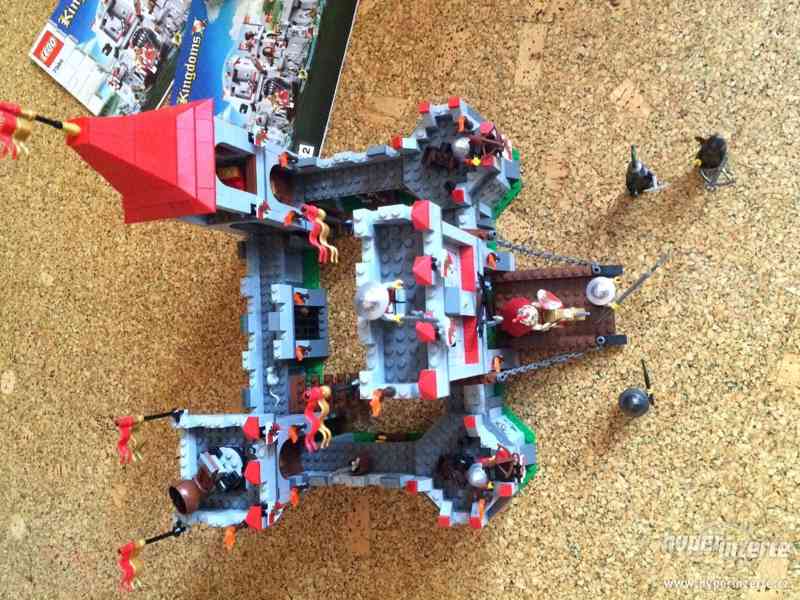 Lego hrad 7946 castle séria rytieri kraľovstvo zámok - bazar ...