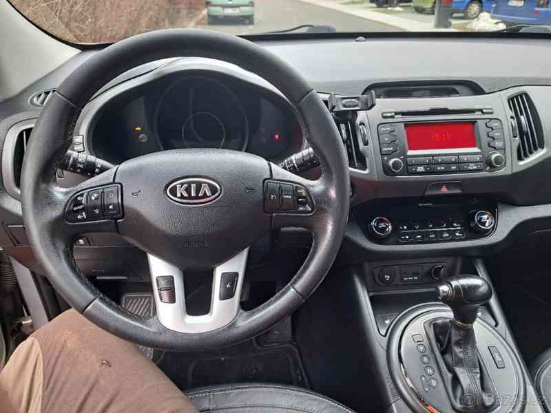 Kia Sportage 2.0 CRDI 16 V 6 AUT	 - foto 2