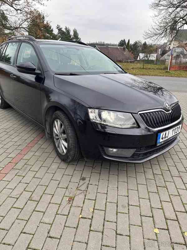 Škoda Octavia 1,6   III - foto 8