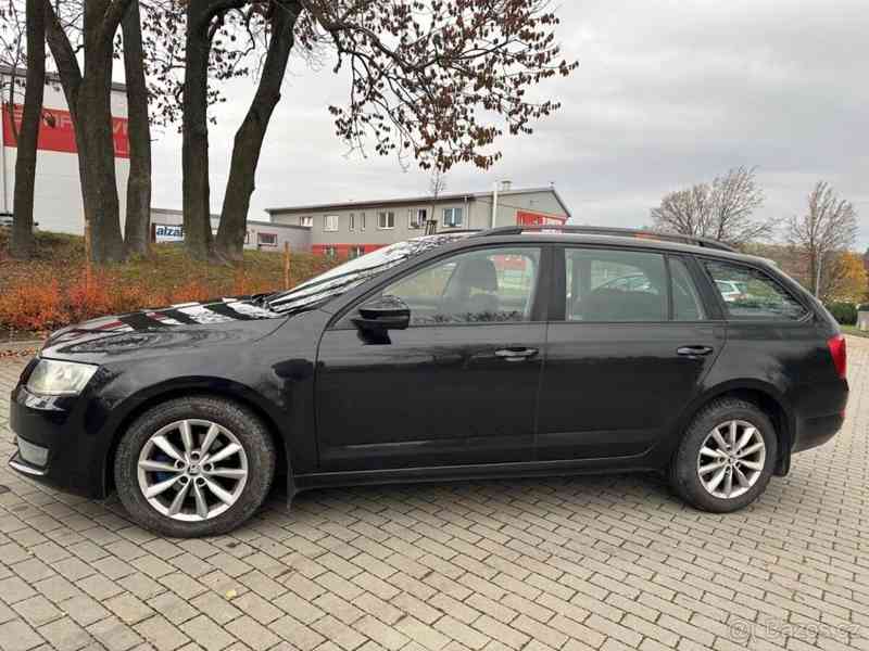 Škoda Octavia 1,6   III - foto 10