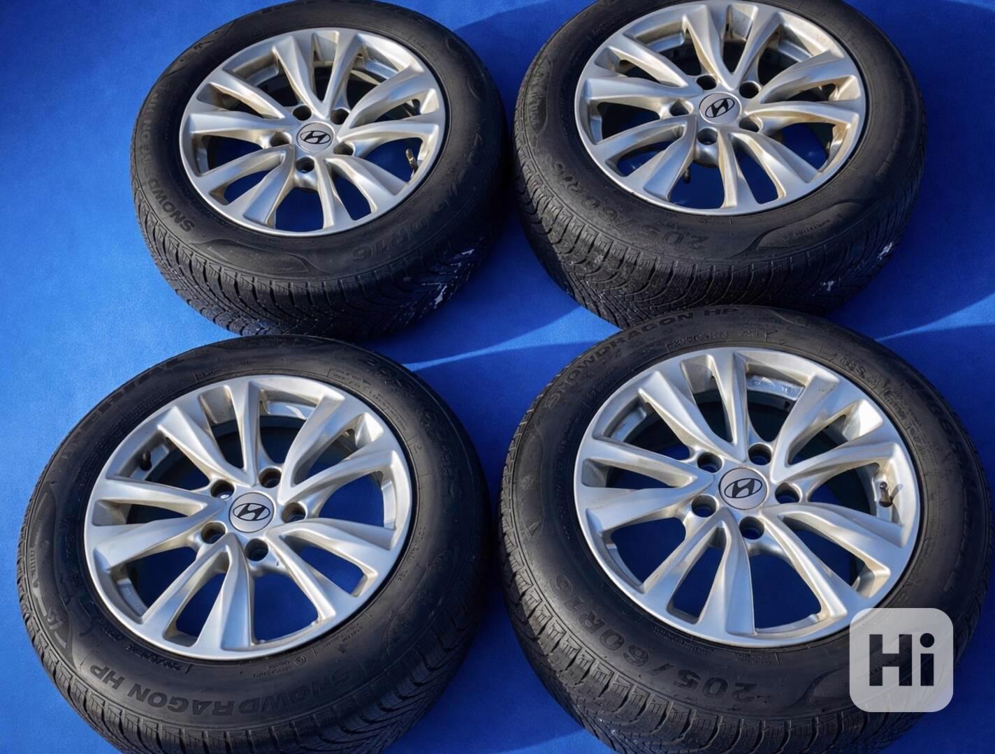 Alu kola 5x114,3 et40 Hyundai I40 205/60 R16 - foto 1