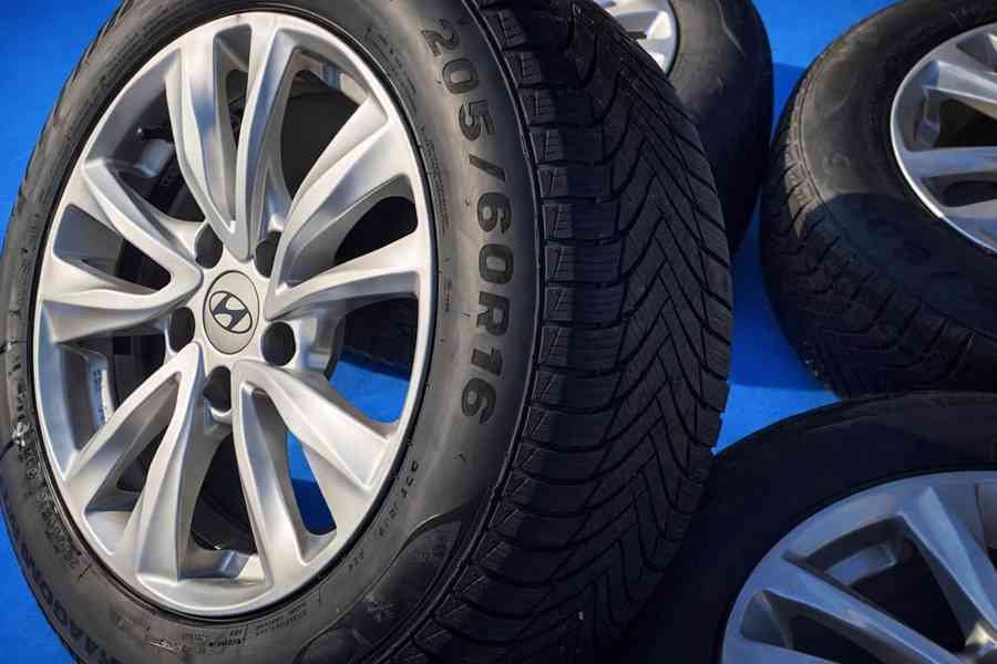 Alu kola 5x114,3 et40 Hyundai I40 205/60 R16 - foto 4