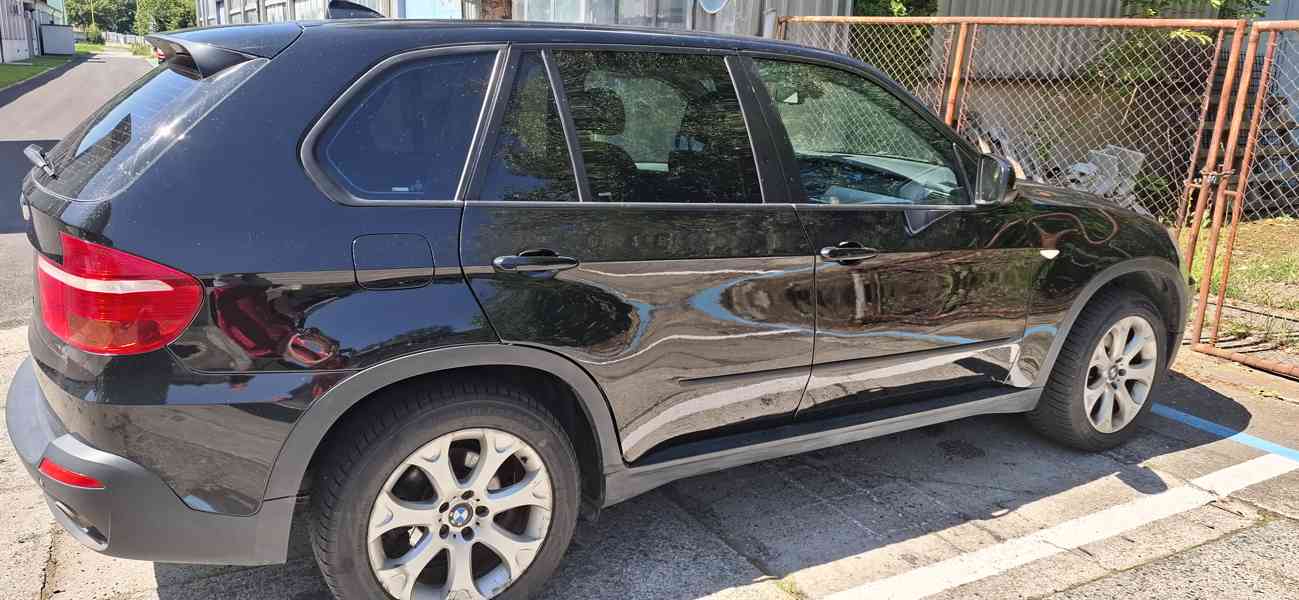 BMW X5 e70 3.0 7MÍST - foto 3