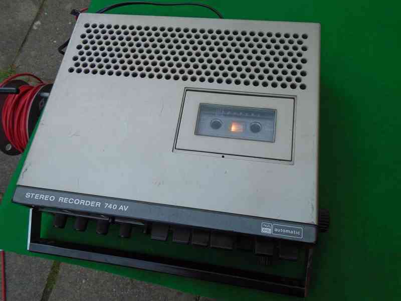 Retro kazetový magnetofon ITT Schaub-Lorenz Stereo 740 AV - foto 6