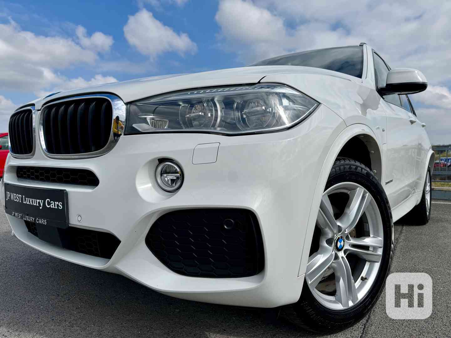 BMW X5 xDrive 30d M sport, LED, Komforty, Head-Up, Tažné, CZ - foto 1