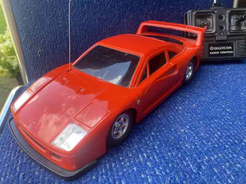Retro Legendární Ferrari F40! Stará hračka - foto 7