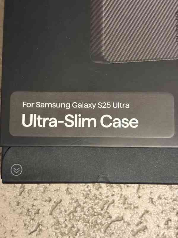 Značkový kryt PITAKA na Samsung Galaxy S25 Ultra - foto 9