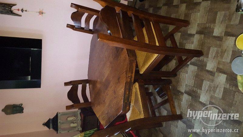 Masivní, rustikální stůl a 4 židle - foto 2