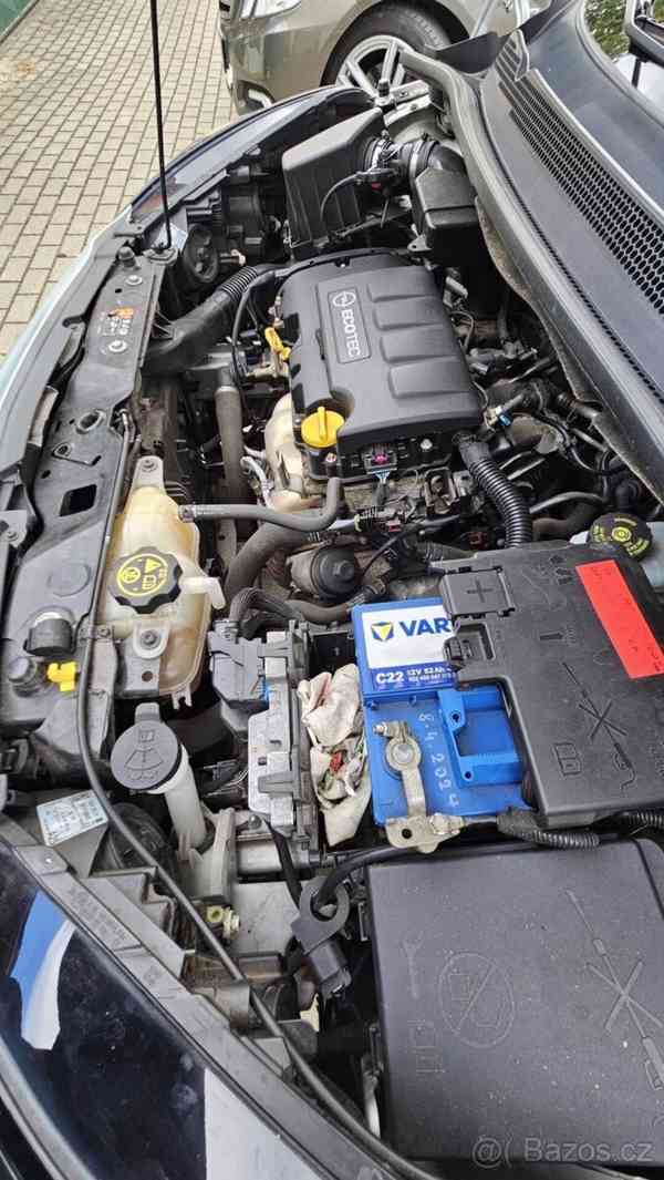 Opel Corsa 1,2   E 16V Rok2016 - foto 4