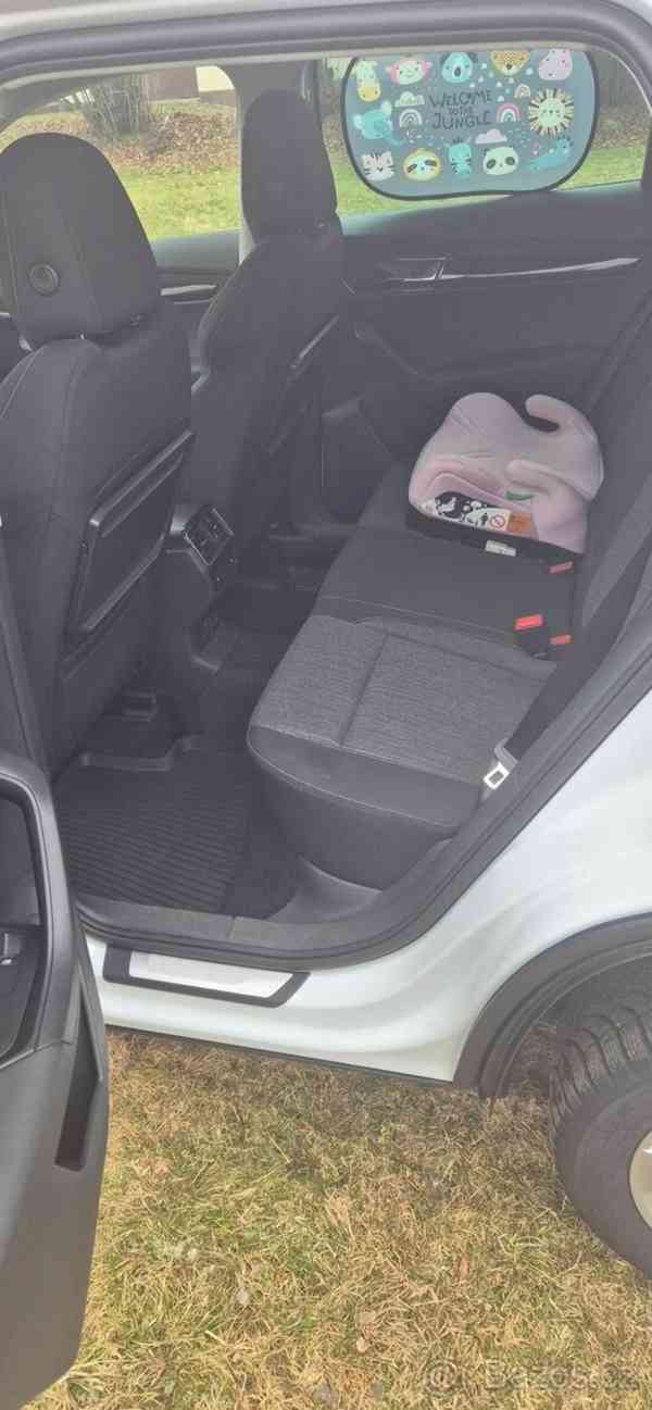 Škoda Karoq 1,5   110kw 62.tis najeto koupeno CZ - foto 14