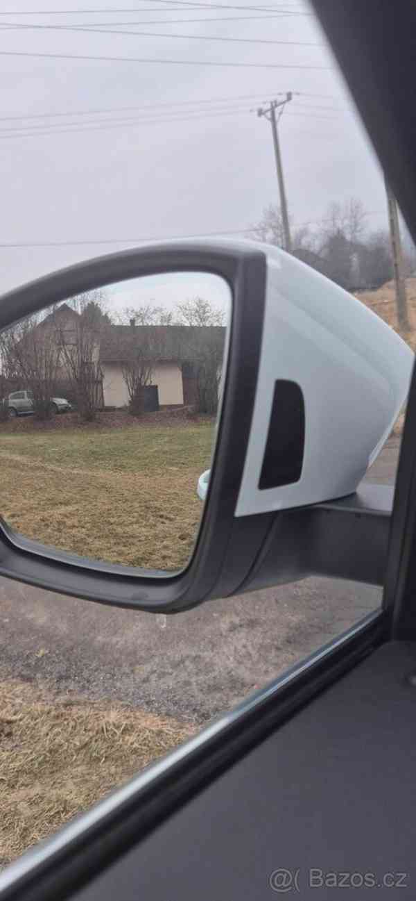 Škoda Karoq 1,5   110kw 62.tis najeto koupeno CZ - foto 13