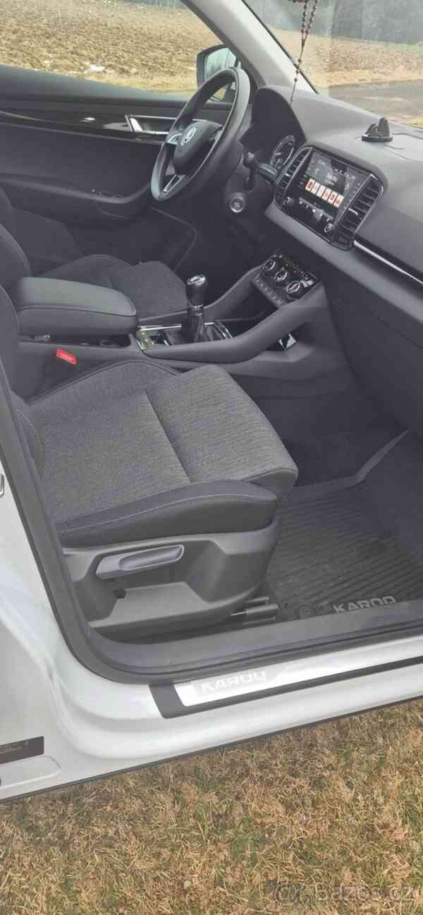 Škoda Karoq 1,5   110kw 62.tis najeto koupeno CZ - foto 10