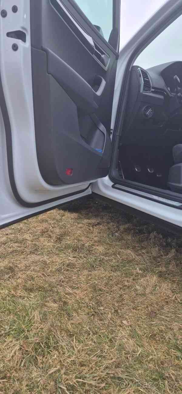 Škoda Karoq 1,5   110kw 62.tis najeto koupeno CZ - foto 20