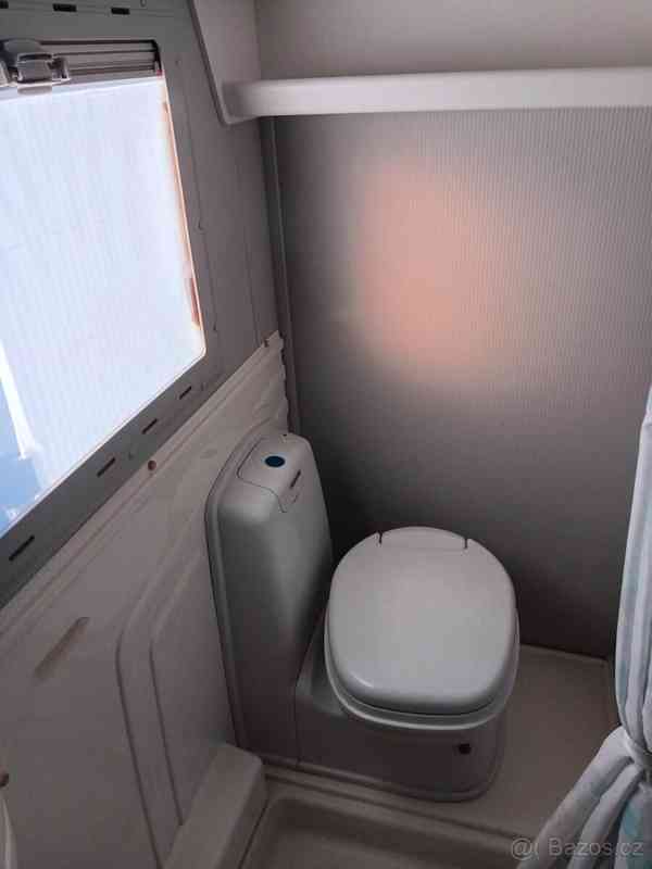 Ostatní Obytný přívěs Knaus - foto 10