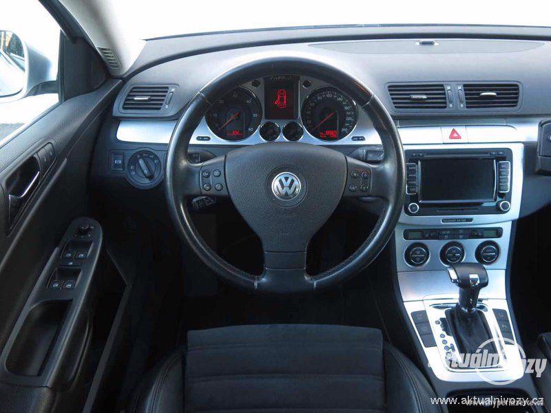 Volkswagen Passat 2.0, nafta, rok 2008, kůže - foto 8