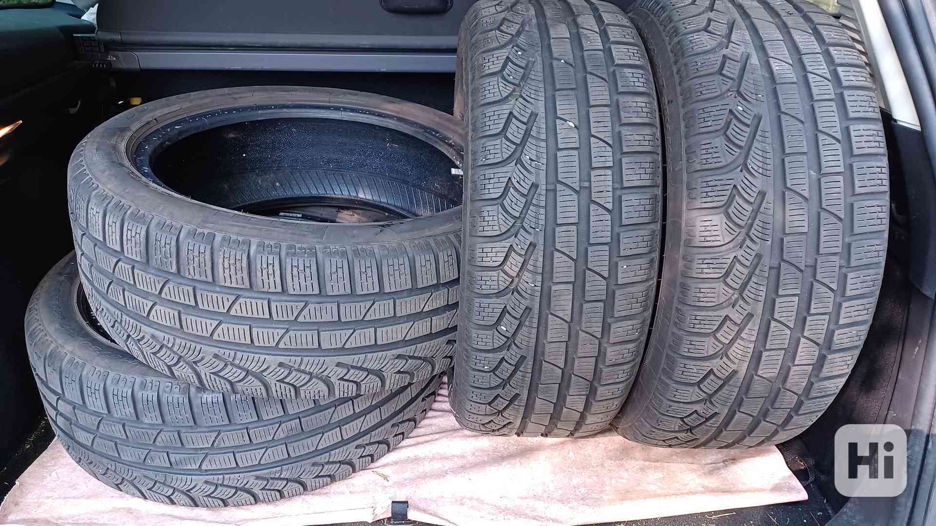 Sada pneu Pirelli 215/50 R17 - MÁLO JETÉ - foto 1