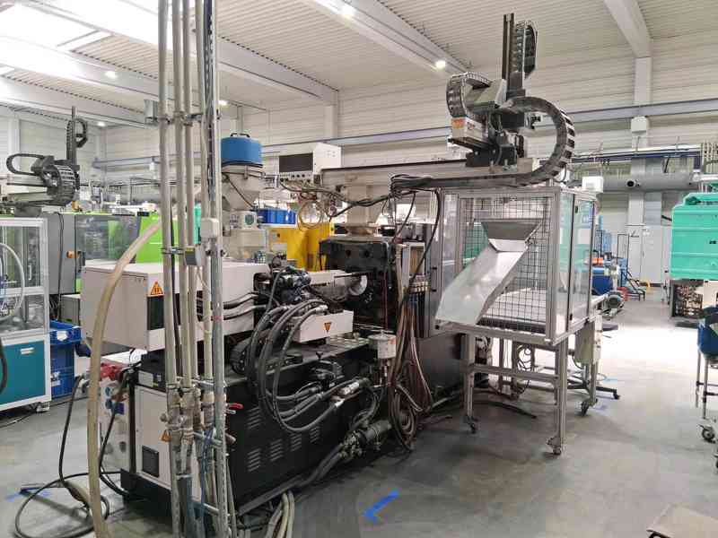 Vstřikovací stroj BORCHE BS 150 - foto 5