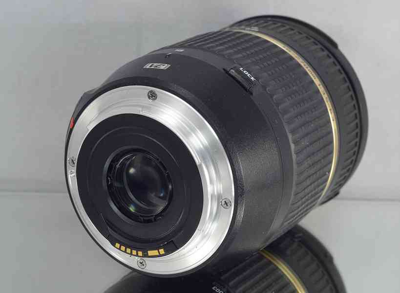 pro Canon - Tamron AF 18-270mm F/3.5-6.3 Di II VC - foto 2