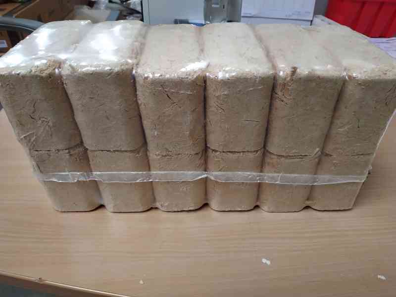 Dřevěné brikety RUF - foto 2