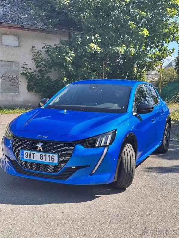 Peugeot 208 1,2   GT,AUTOMAT EAT8 /130 Koní - foto 1