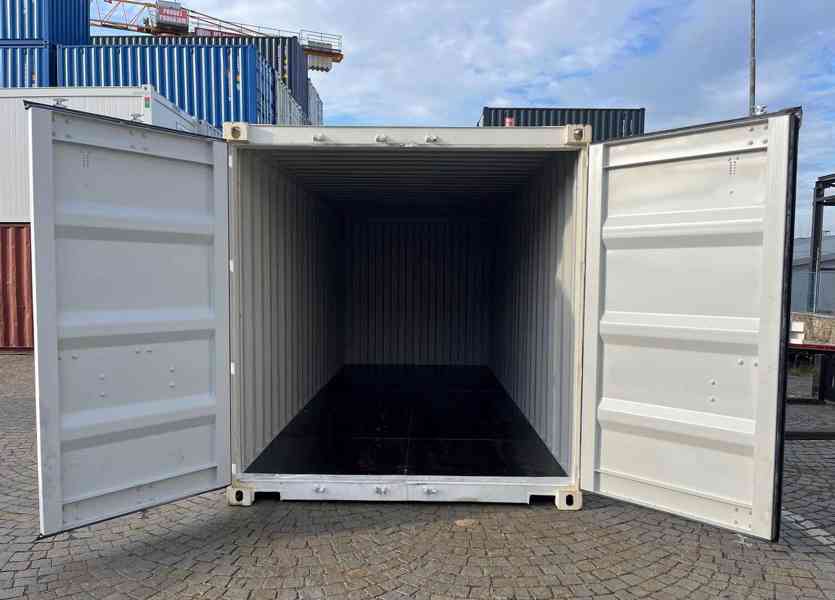 Devět námořní kontejner 20′ bílý , one trip:  - foto 9