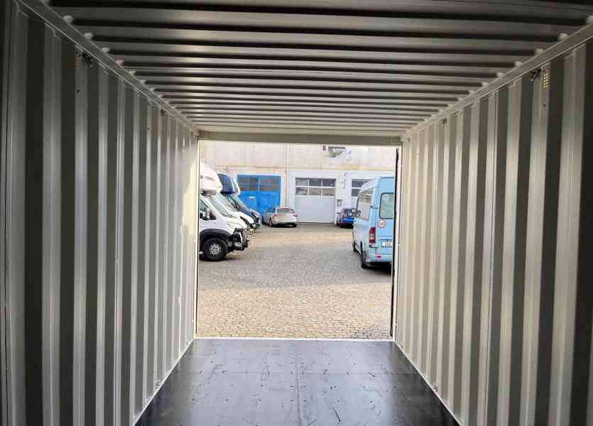 Devět námořní kontejner 20′ bílý , one trip:  - foto 13