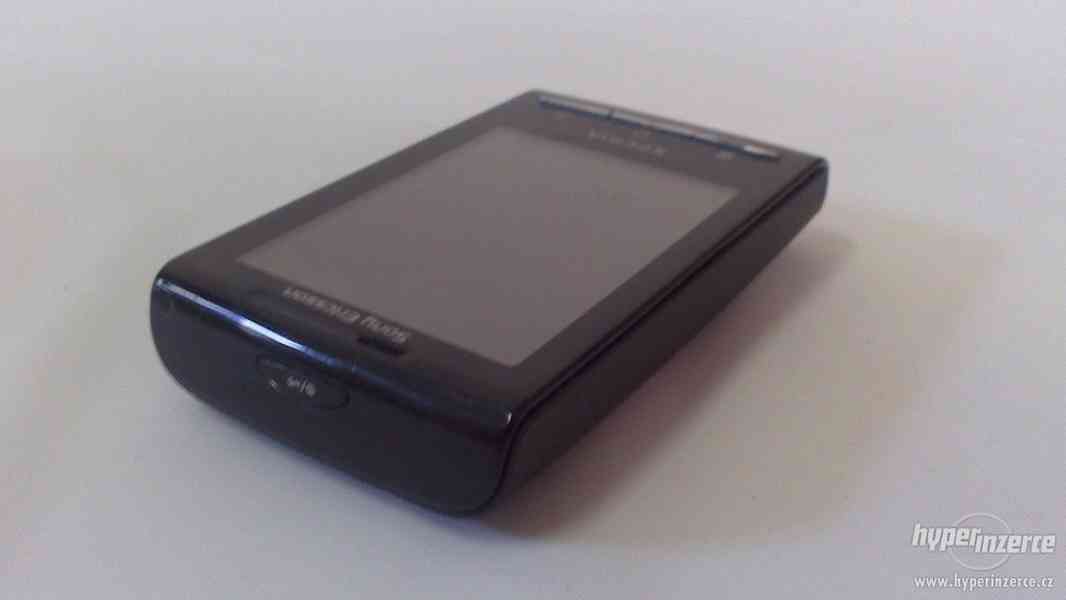 E10i Sony Ericsson black /použité/ - foto 4