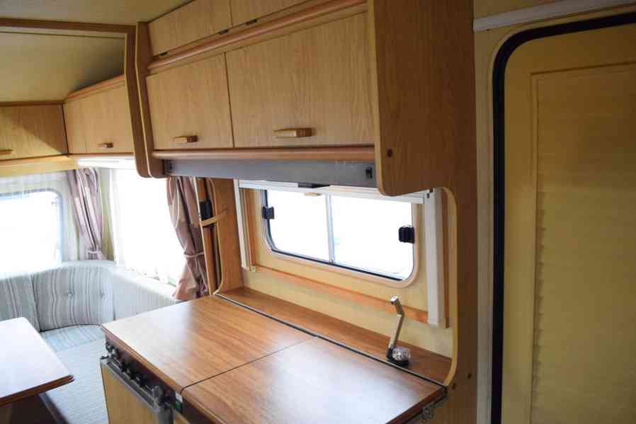 CHATEAU LA CAR 430 - STAN,VELMI PĚKNÝ STAV - foto 9