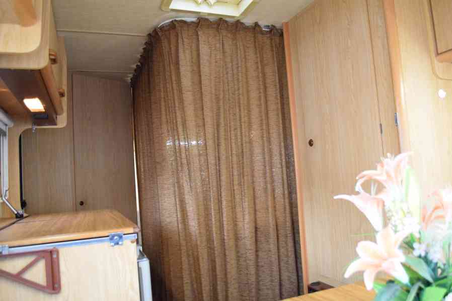 CHATEAU LA CAR 430 - STAN,VELMI PĚKNÝ STAV - foto 14