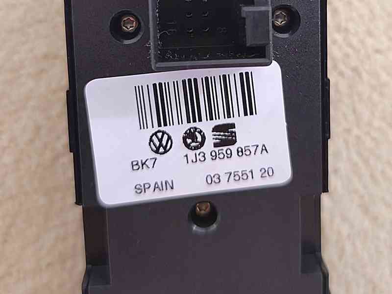 ZÁNOVNÍ Škoda spínač ovládání předních oken 1J3 959 857 A - foto 7