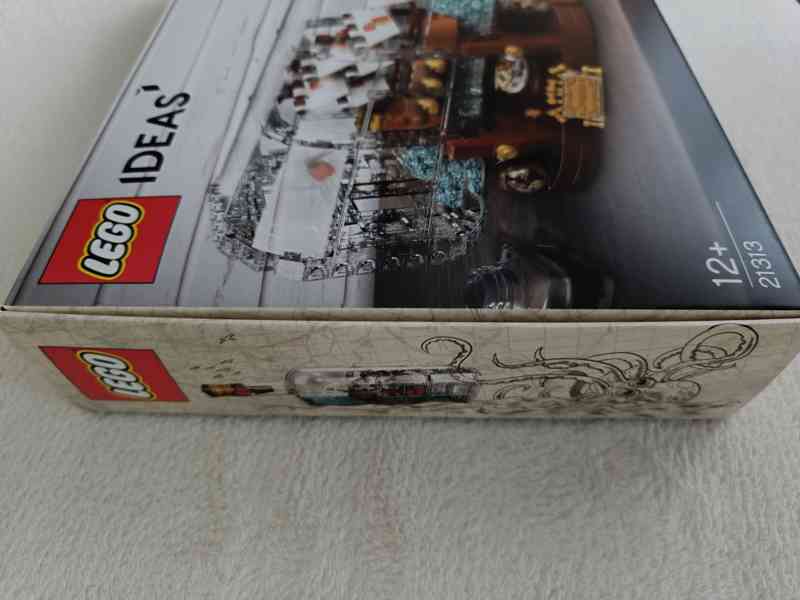 LEGO® Ideas 92177 Lod' v láhvi - foto 5