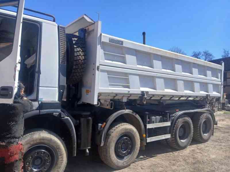 Eur5 sklápěč 8x4 komunál 41t bordmatik Iveco 450 Trakker - foto 2