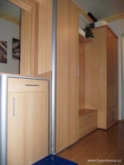 Pronájem bytu 1+1, 40 m2, Plzeň - Slovany - foto 2