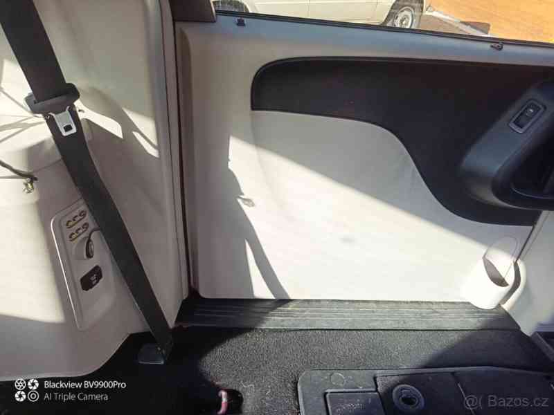 Chrysler Town Country 3,6 DPH,LPG,2.MJ,grand voyager - foto 9