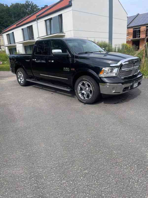 Dodge RAM 5,7   Ram 1500 Laramie 5.7hemi +lpg - foto 4