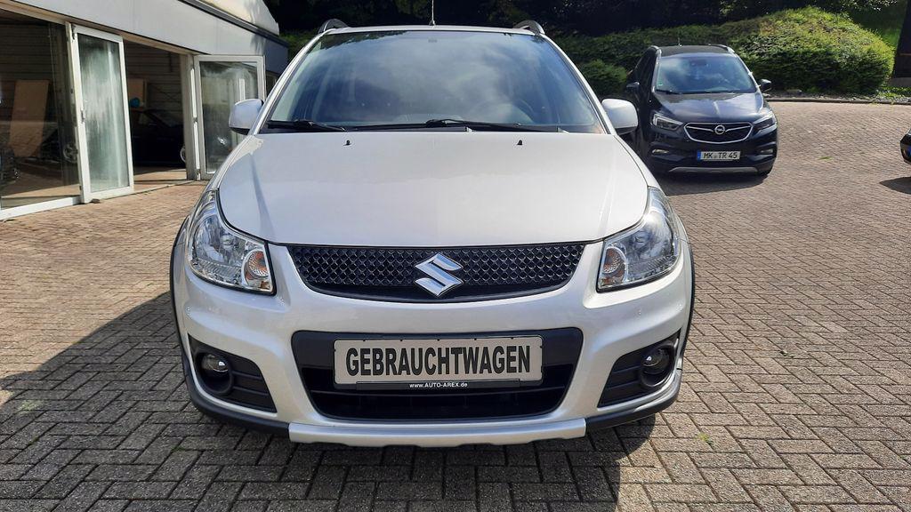 Suzuki SX4 1.6 4x4 Club benzín 88kw - foto 6
