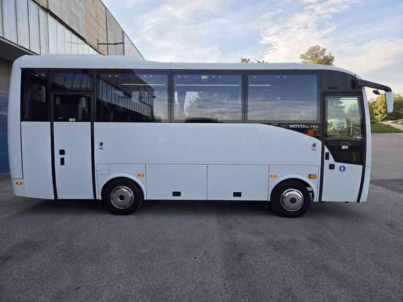 ISUZU Novo Ultra CLASS II 29 míst + 4 stojící - foto 14